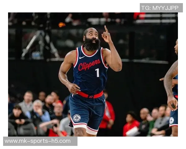 快船重建悬而未决哈登与小卡状态回暖引发联盟关注